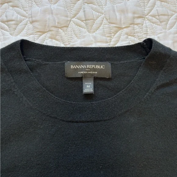 Banana Republic Forever Crew Neck Sweater - Picture 6 of 7